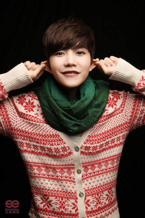 李霄云2025最新爆料,揭秘音乐人生新篇章 第3张 李霄云2025最新爆料,揭秘音乐人生新篇章 第3张