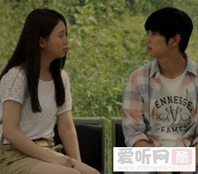 华丽的外出在线观看1,在线观看，揭开时尚之旅的序幕  第3张